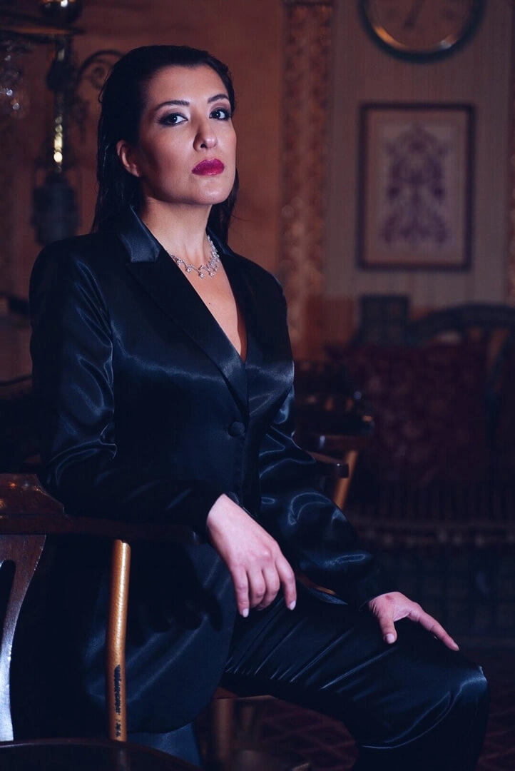 Oyuncu Özlem Ulukan Femme Fatale fotoğraf çekimi