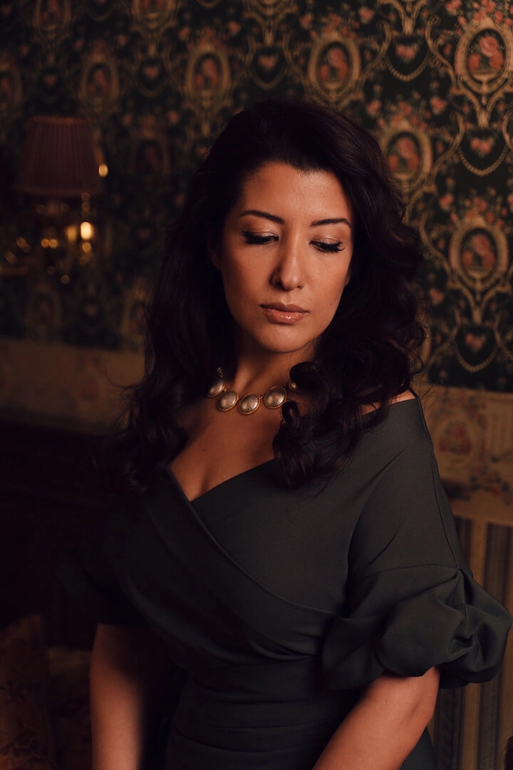 Oyuncu Özlem Ulukan Green 2 fotoğraf çekimi