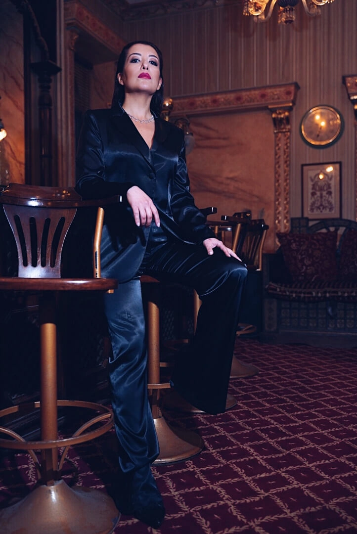 Oyuncu Özlem Ulukan Hotel de Londres 2 fotoğraf çekimi