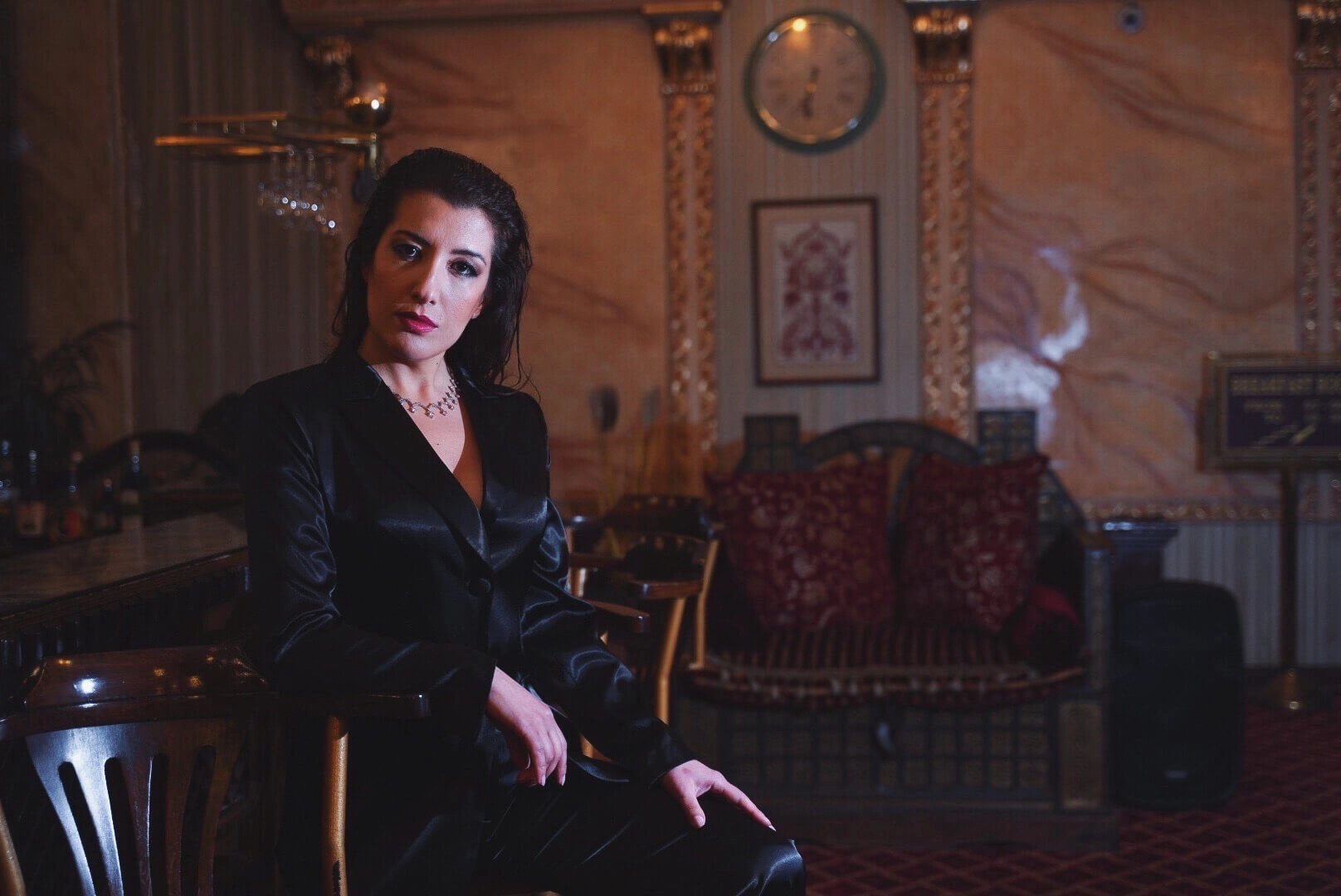 Oyuncu Özlem Ulukan Hotel de Londres fotoğraf çekimi