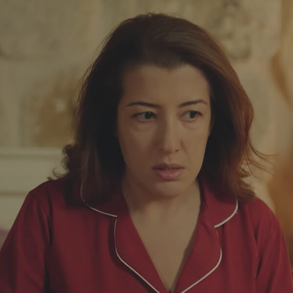 İclal Kovunca Çiçek’in Odasına Giden Şahin - Maria ile Mustafa 12.Bölüm